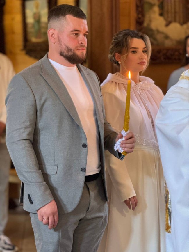 На Волині повінчався зі своєю дружиною звільнений з полону воїн Дмитро Климович