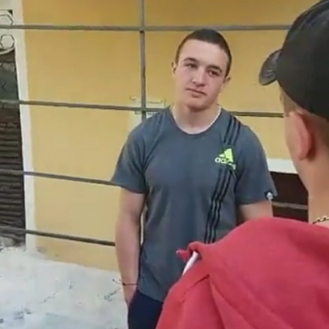 Ідентифікували частину «тітушок», які зібралися під міськрадою в Луцьку