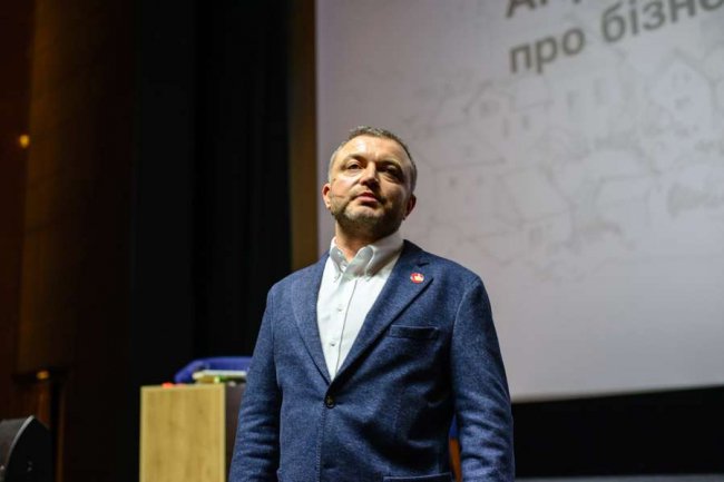 Про що лучани запитували в Андрія Покровського на відкритій зустрічі. ФОТО