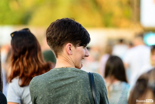 Казали «гречка», але підспівували: як у Луцьку минув безкоштовний концерт «Океану Ельзи». ФОТО 