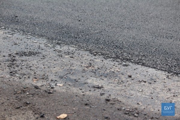 У Володимирі асфальт поклали «хвильками» 