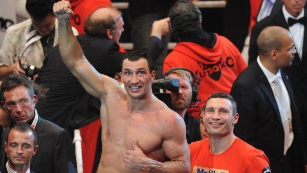 Як Кличко побив поляка. ВІДЕО. ФОТО