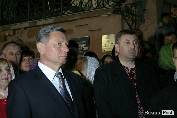 Пасхальна ніч у центрі Луцька. ФОТО