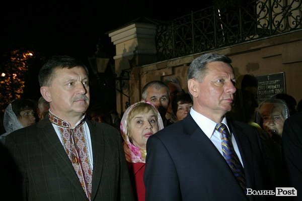 Пасхальна ніч у центрі Луцька. ФОТО