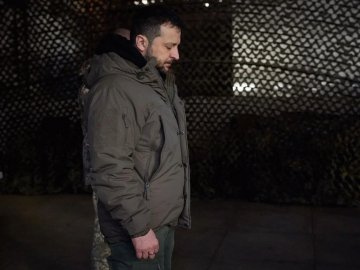 Зеленський побував у Бахмуті, де тривають найзапекліші бої 