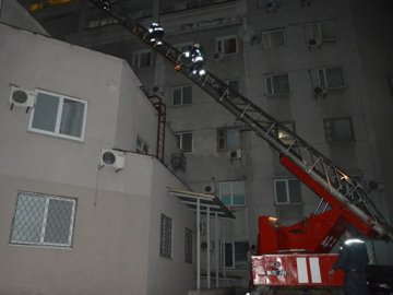 У Дніпрі горіла лікарня: евакуювали 92 людини