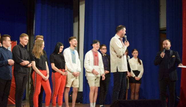 ТОП жартів студентської «Ліги Сміху» у Луцьку. ФОТО*