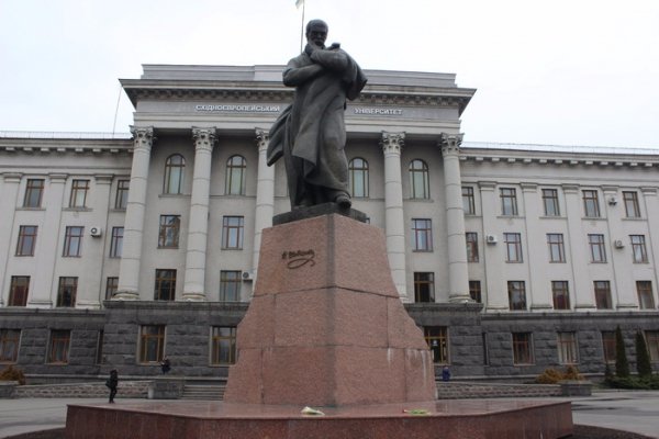 Лучани вшанували видатного українського поета. ФОТО