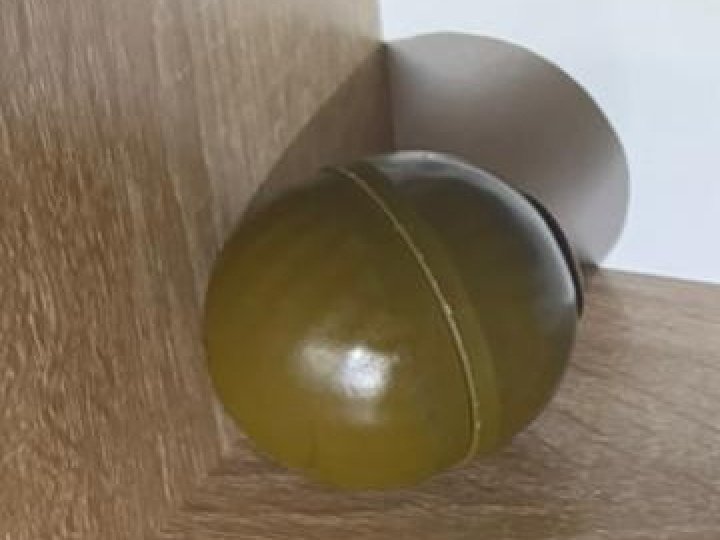 На Волині чоловік приніс з гаража гранату та погрожував її підірвати