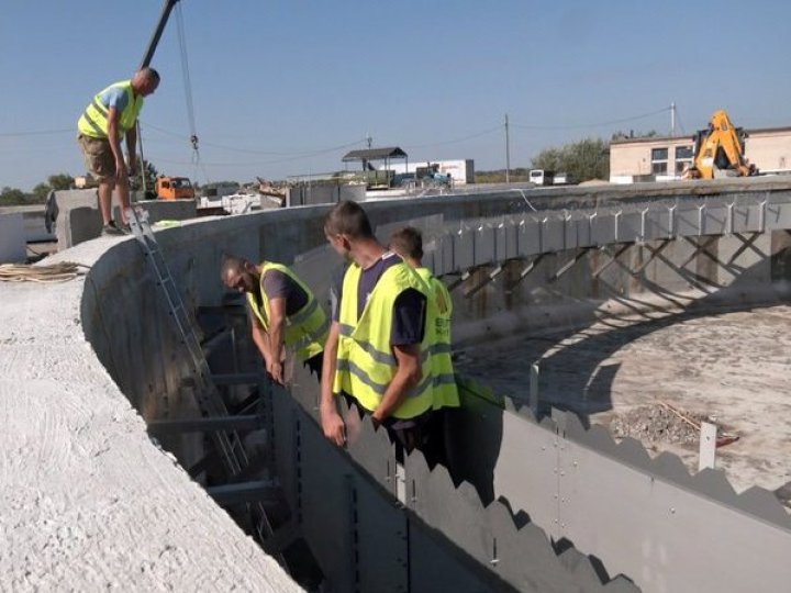 Коли у Луцьку завершаться реконструкцію очисних споруд