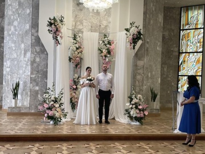 У дзеркальну дату в Луцьку одружилися 28 пар