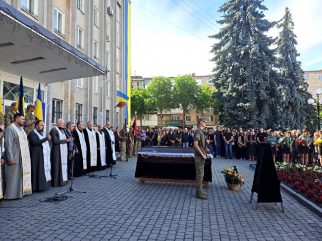 У Ковелі попрощалися з Героєм Дмитром Прокопчуком