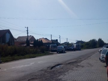 Двох людей забрали до лікарні: деталі аварії у Тарасовому 