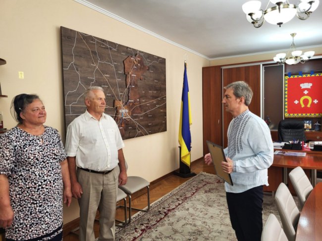 Сім'я з Волині маючи 6 дітей, взяла на виховання ще 6. ФОТО