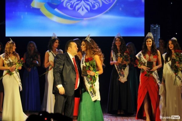 «Міс принцеса України»: Киянка перемогла в конкурсі краси в Луцьку