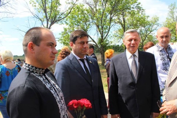 Луцька делегація повернулась з Волновахи. ФОТО