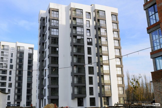 Як «росте» луцька «Супернова». ФОТО. ВІДЕО