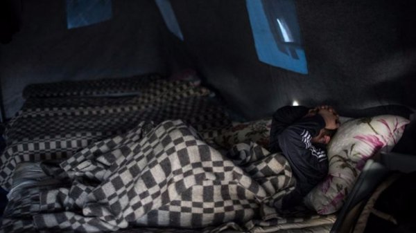 Крим перетворюється на «наметове містечко» — працюють пункти обігріву