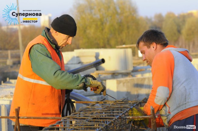 Звіт з будівництва ЖК «Супернова»: у четвертому будинку встановлюють вікна*