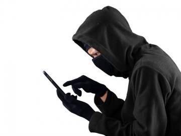 Двох лучан  «розвели» на гроші інтернет-шахраї