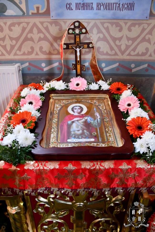 У селі на Волині очільник УПЦ (МП) Нафанаїл відслужив святкову службу. ФОТО