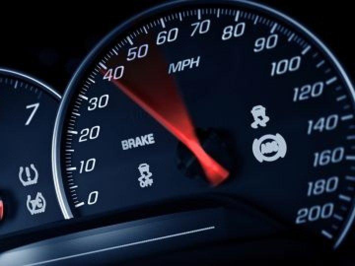 Рада готує драконівські штрафи за перевищення швидкості: стали відомі суми