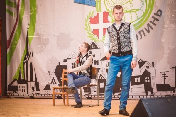 «Отдихаєм вмєстє» - переможці нового сезону КВН у Луцьку. ФОТО