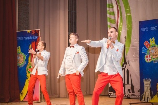 «Отдихаєм вмєстє» - переможці нового сезону КВН у Луцьку. ФОТО