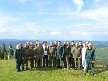 Волинські лісівники побували на Буковині