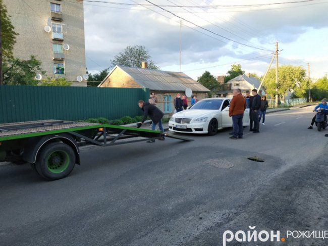 У Рожищі поліція вилучила елітну автівку, яка фігурує у резонансній справі