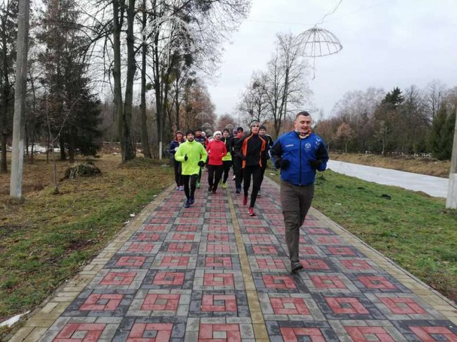 У перший ранок 2019 року лучани вийшли на святкову пробіжку. ФОТО
