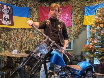 У Луцьку на благодійній лотереї для ЗСУ розіграють ексклюзивний байк