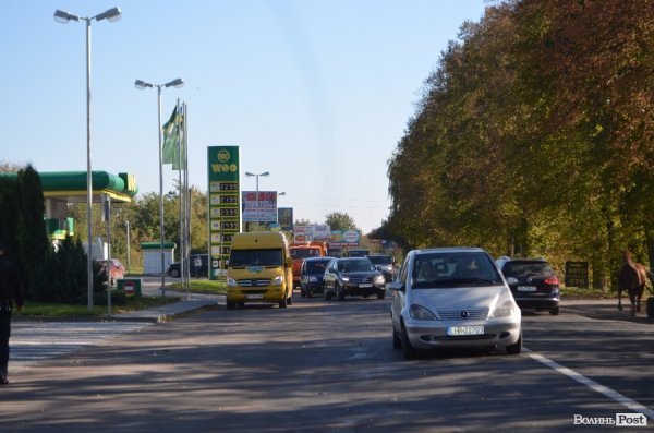 У Луцьку зустріли тіло загиблого на сході Олександра Смирнова. ФОТО