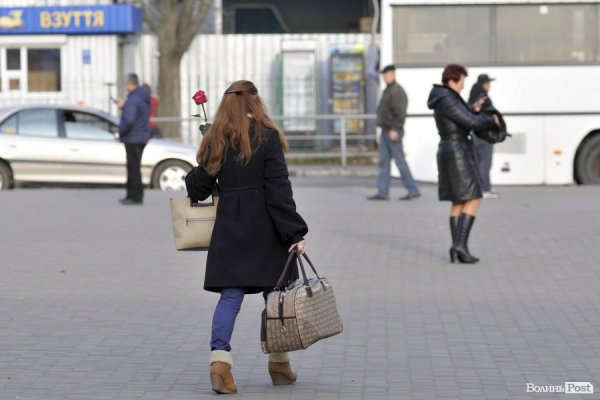 Луцька автостанція. БУДНІ МІСТА 