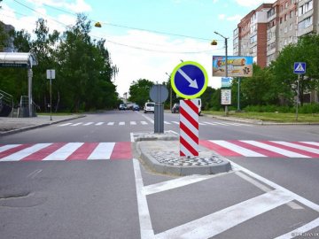 Заважають чи рятують: що думають волиняни про нові обмежувачі руху на дорогах області. ВІДЕО