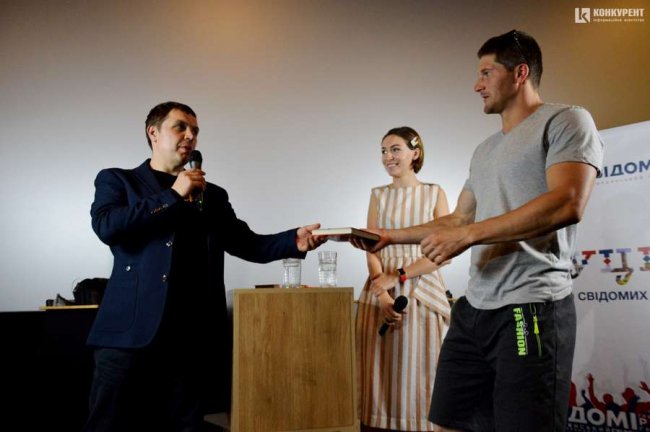 Програмістами стають на практиці, а не в «універі»: лайфхаки від луцького гуру ІТ-сфери