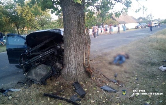 На Рівненщині смертельна ДТП. ФОТО