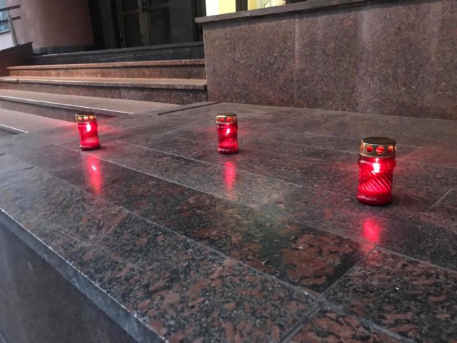 Хто відповість за смерть дитини: у Луцьку пікетували управління поліції. ФОТО