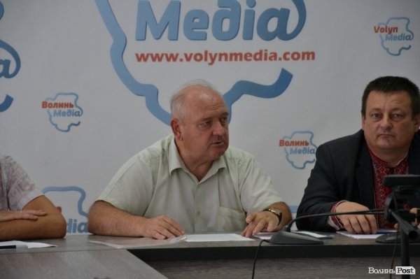 Волинські депутати-свободівці божаться, що ніколи не будуть «кнопкодавити»