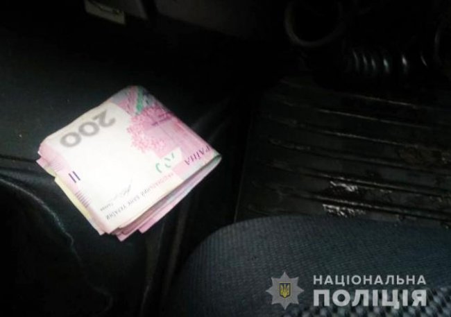 На Волині п'яний водій хотів відкупитися від поліцейських за 2 тисячі гривень 
