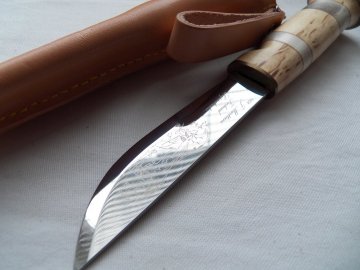 На Волині у білоруса знайшли холодну зброю