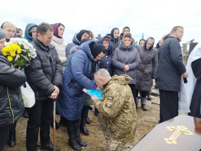 На Волині попрощалися з 45-річним Героєм Сергієм Вейною. ФОТО