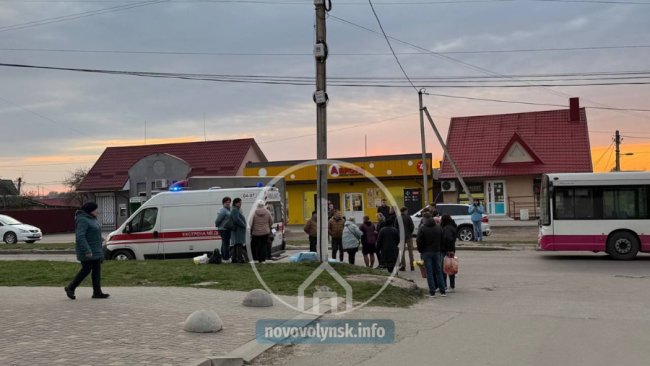 У волинському місті раптово помер чоловік. ФОТО