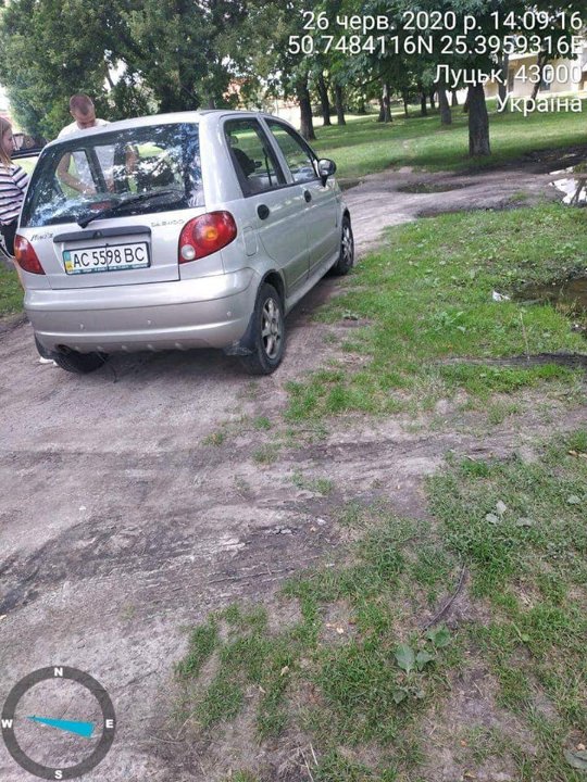 У Луцьку руйнують зелену зону біля Теремнівських ставків. ФОТО