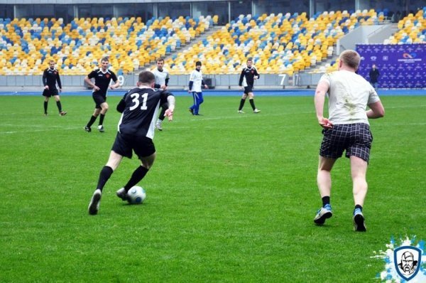 Матч єдності: ультрас зіграли заради України. ФОТО. ВІДЕО