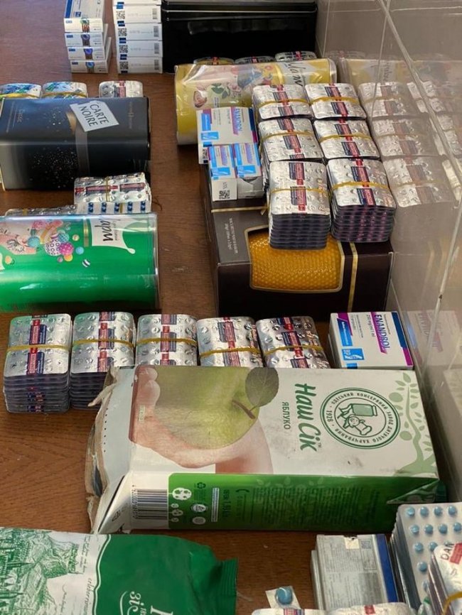 Волинські митники завадили масштабній контрабанді ліків і стероїдів 