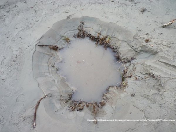 На Волині незаконно видобували бурштин біля держрубежу 