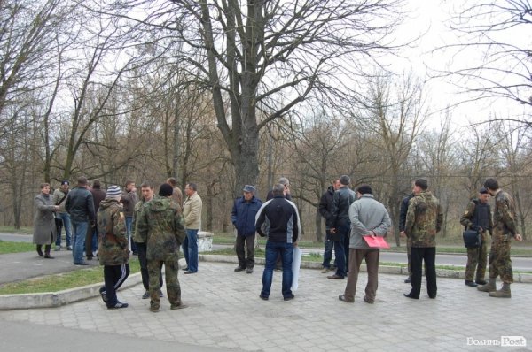«Самооборона» Волині навідалася до Господарського суду. ФОТО