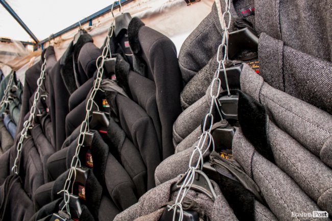 Від білизни до шикарних шуб: у Луцьку – Харківський ярмарок. ФОТО