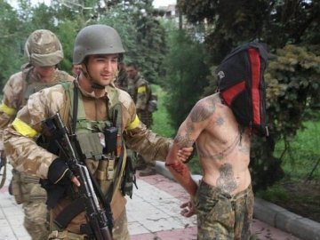 Київ звільнив сім полонених, - заява «ДНР»